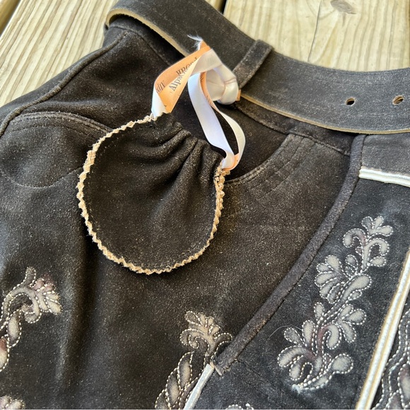 Lederhosen AlpsOak dark brown embroidered size 54 men's leather Germany 38 NWT - Picture 2 of 10
